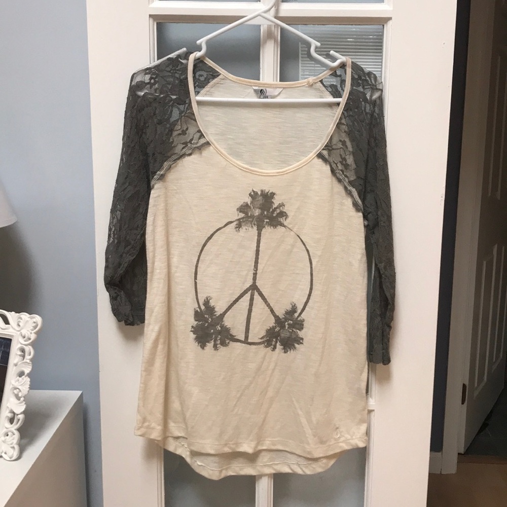Volcom tee